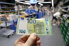 Fejenként 40 ezer forint otthoni tartalékot javasol a polgári védelem